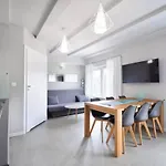 B&B Sanibel 보볼린