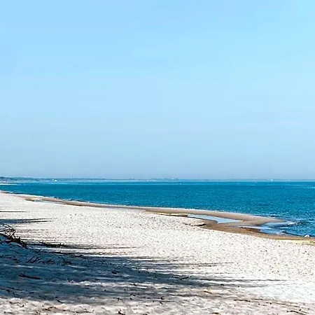 לינה וארוחת בוקר Sanibel בובולין